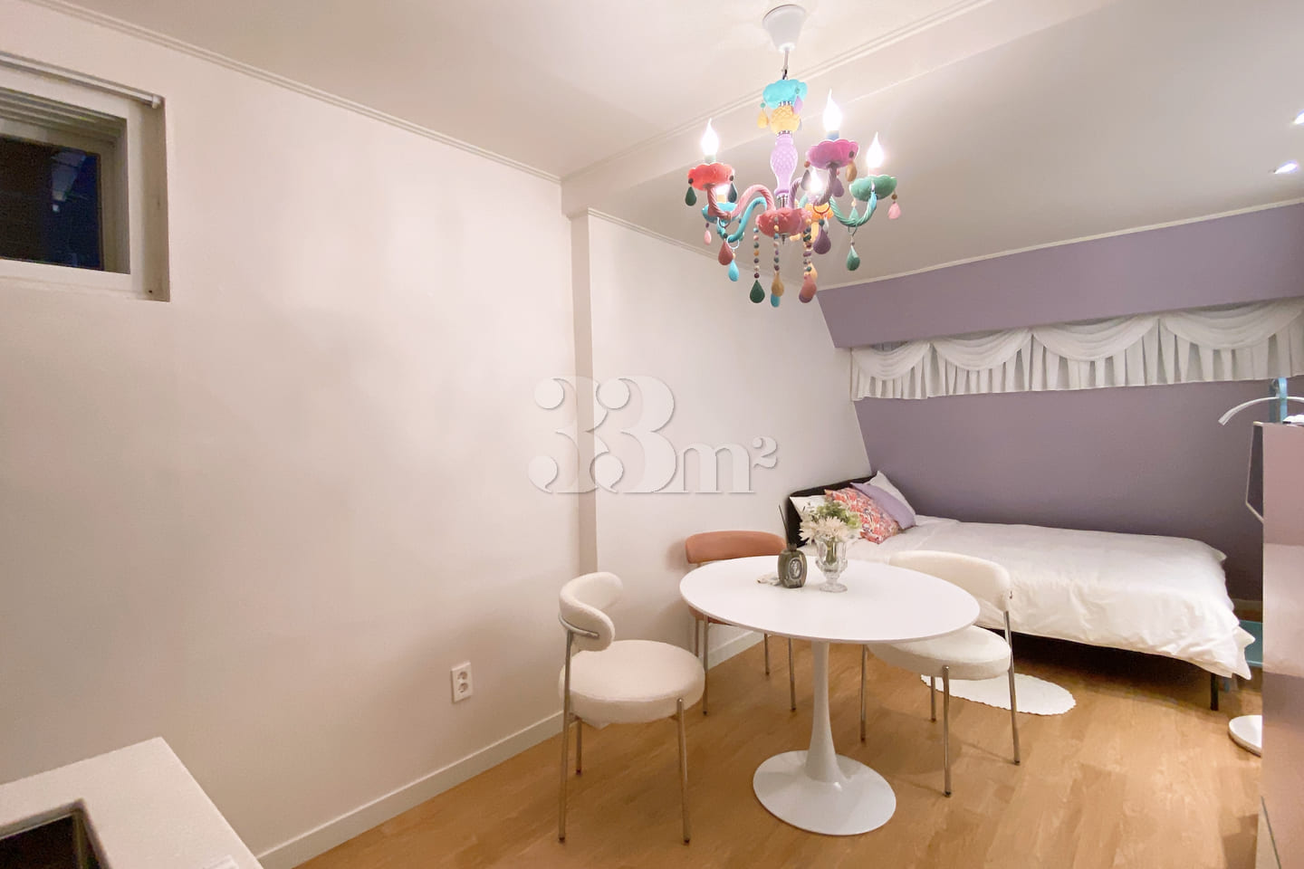 Studio apartment in Hongdae with an atmospher 3th image
