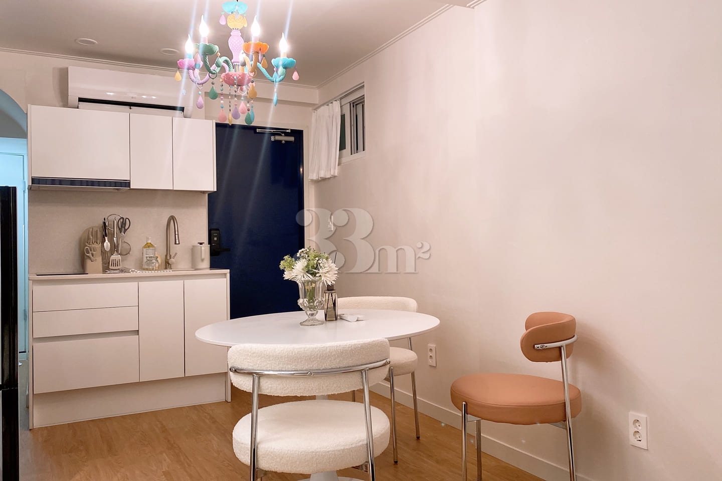 Studio apartment in Hongdae with an atmospher 5th image