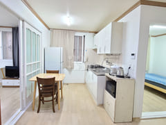 2 Bedrooms, Living Room, Seongseo, 101 0th image