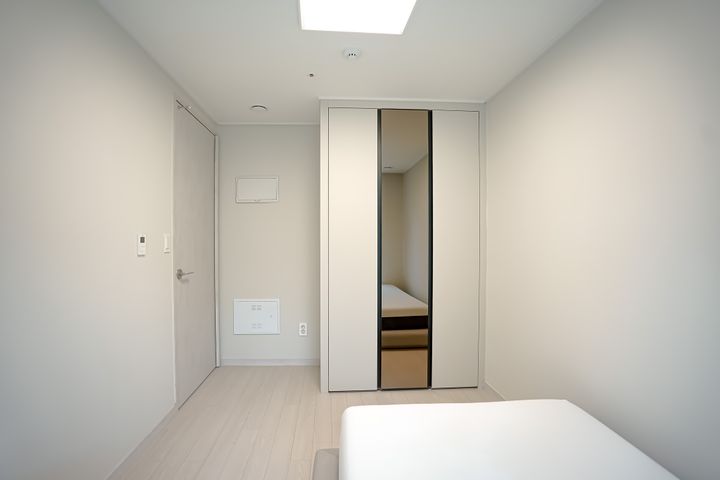 DELUXE 301 2번째 이미지