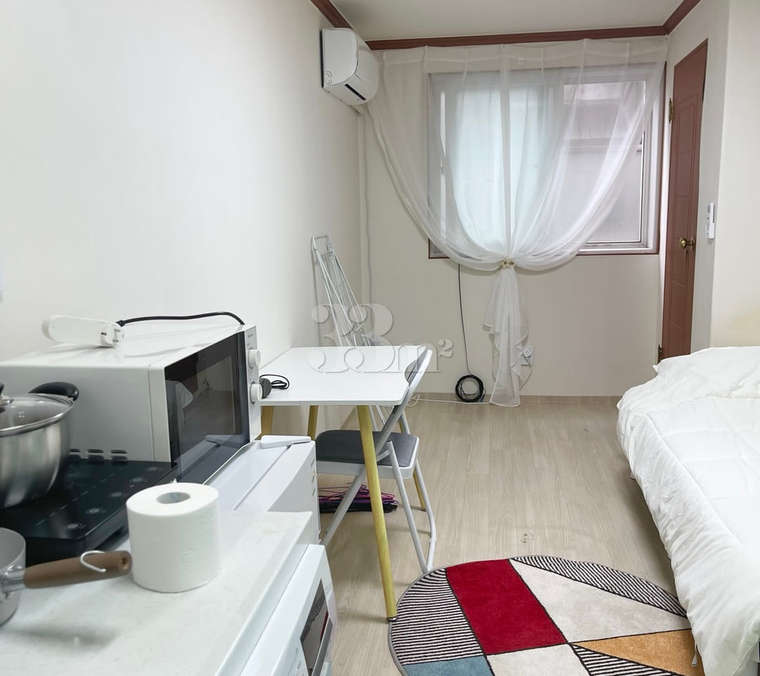 Fully furnished studio in Jeongneung ๐ 1th image
