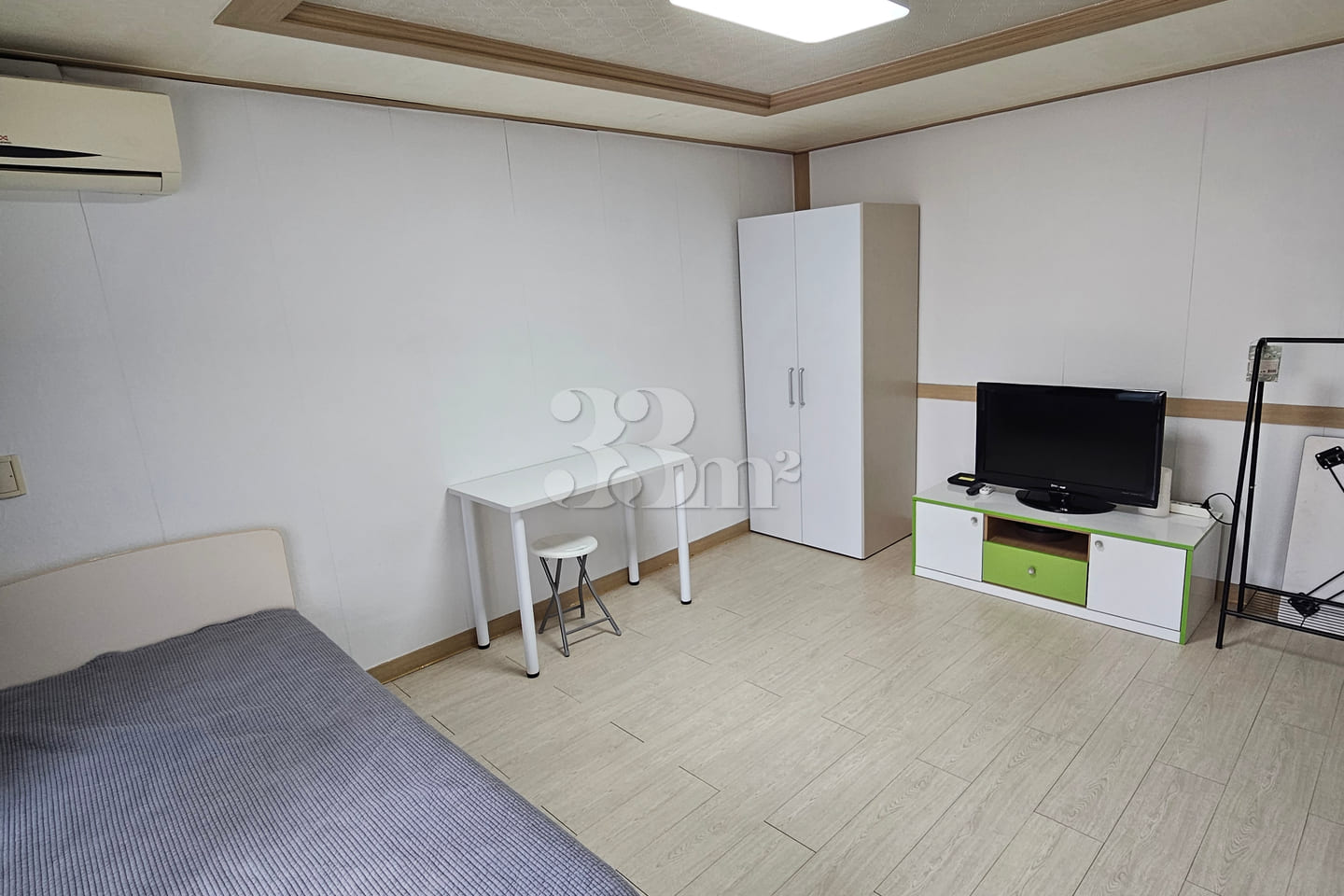 Cozy space 3th image