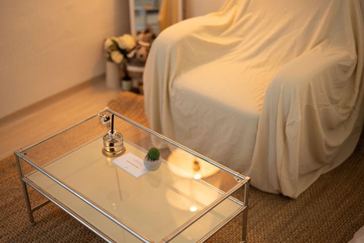 Lines 1 & 5, two-room unit, great value 2th image