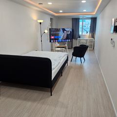 SM 301 방 이미지