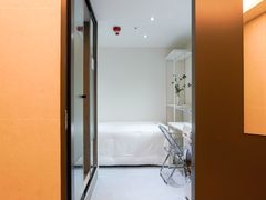 ROOM B 305 0번째 이미지