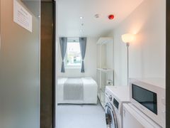 ROOM B 302 0번째 이미지
