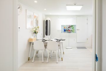 Rooftop Stay 1 Minute from Ewha Womans Univ. 