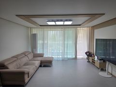 Seongsu-dong or Apgujeong—what do you think? 1th image