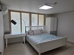 Seongsu-dong or Apgujeong—what do you think? 13th image