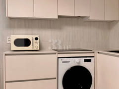 Renovated rooftop studio apartment 12th image