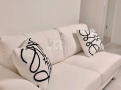 Fully renovated studio apartment with full am 8th image