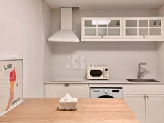 Fully renovated studio apartment with full am 1th image
