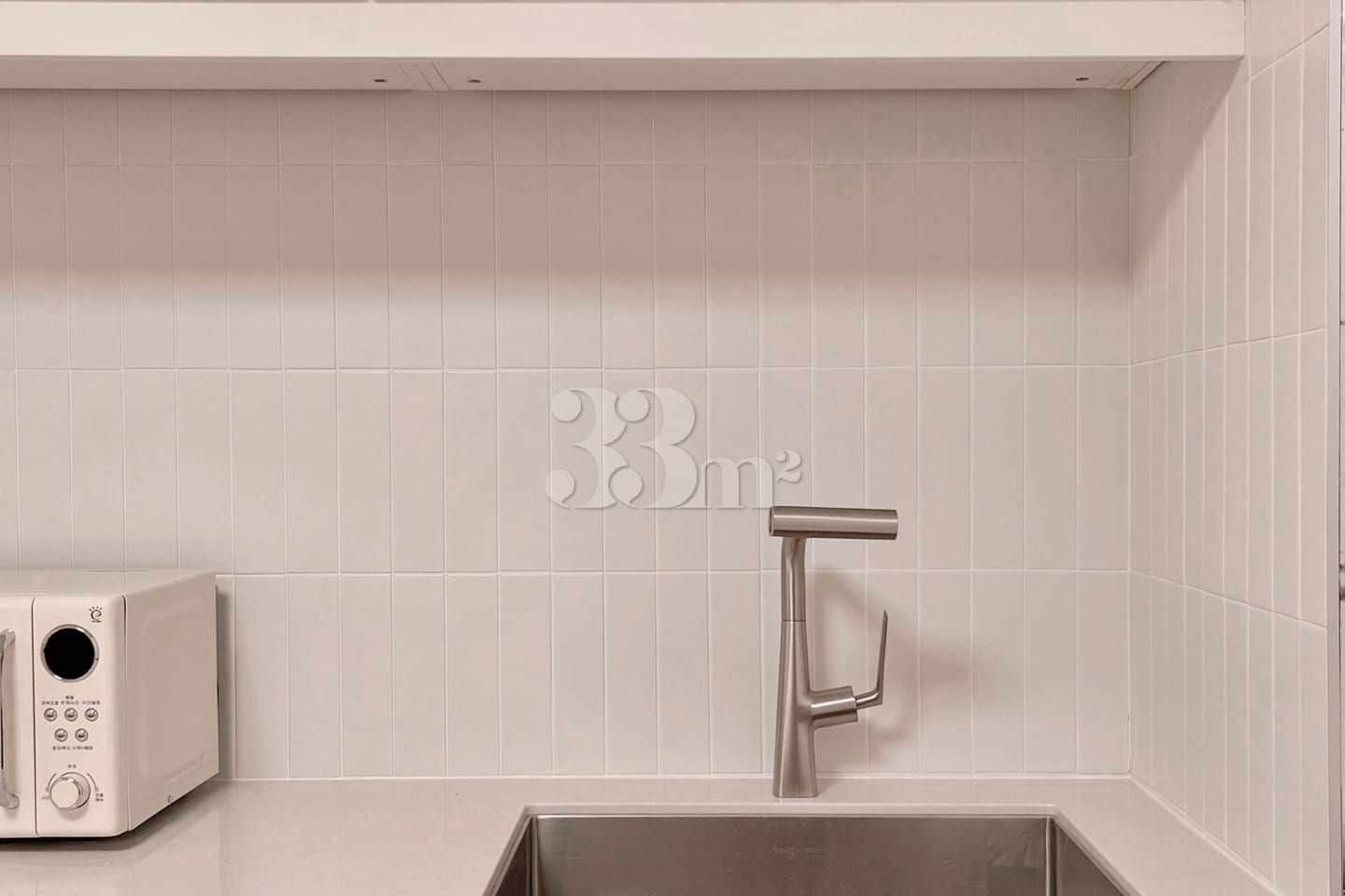 Fully renovated studio apartment with full am 10th image