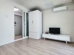 Clean, fully-furnished apartment in Wonju 2th image