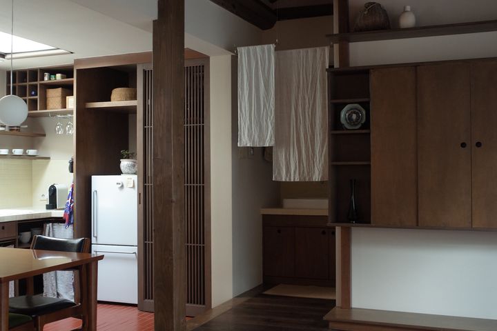 Hanok next to Gyeongbokgung Palace in Seochon 11th image