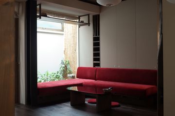 Hanok next to Gyeongbokgung Palace in Seochon