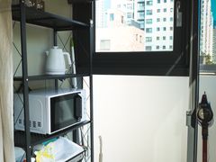 Sun-drenched accommodation near Gongdeok Stat 12th image