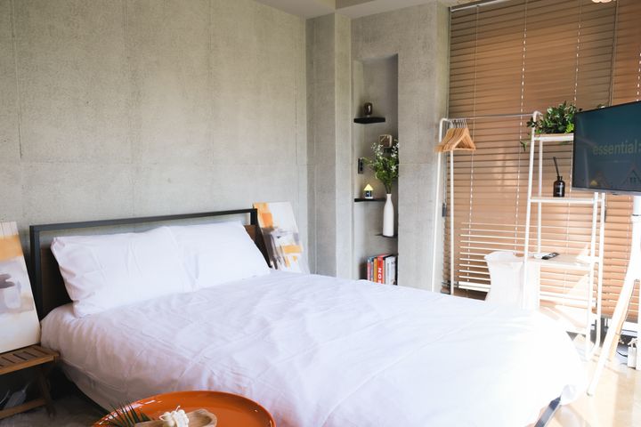 Sun-drenched accommodation near Gongdeok Stat 2th image