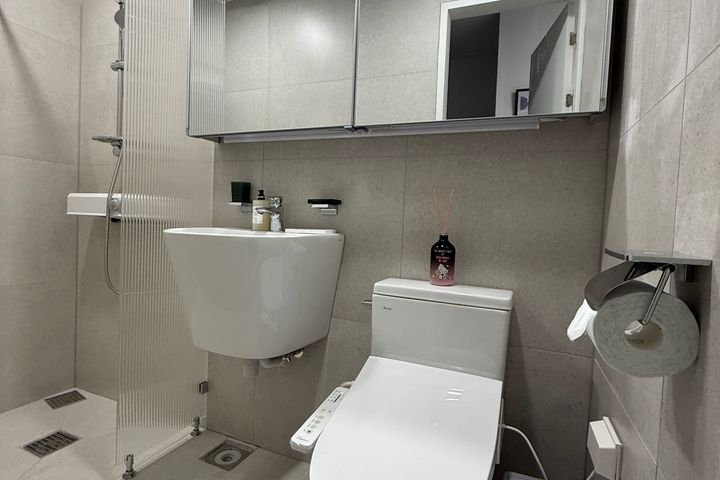 Newly built 1.5-room unit, 1 minute from Ewha 14th image