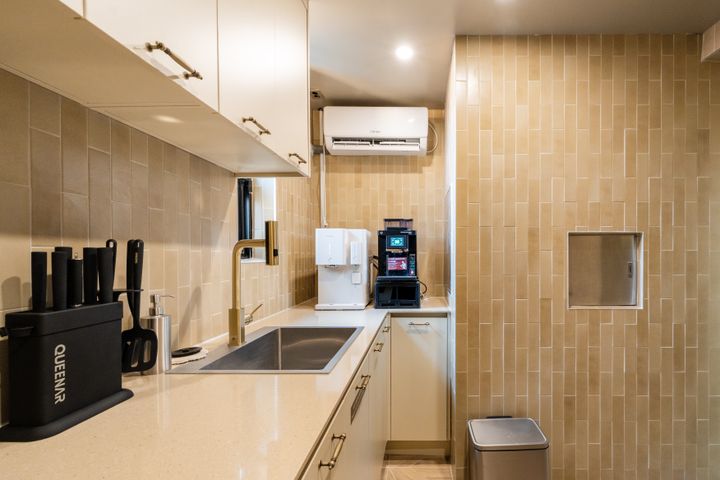Gunja Station | Newly built, fully furnished 5th image