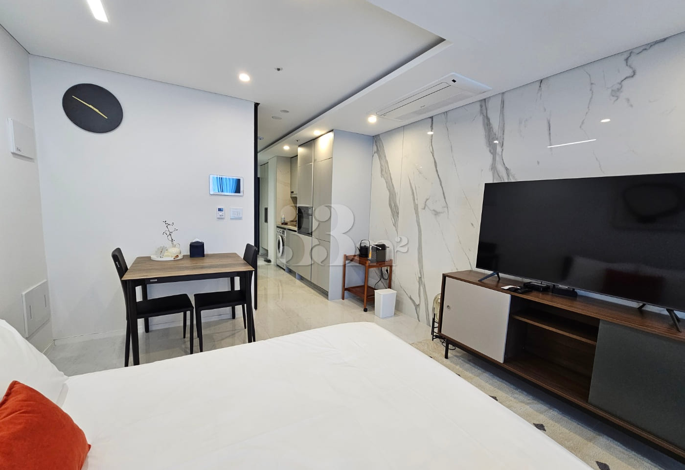Newly built luxury apartment in Seocho 1th image