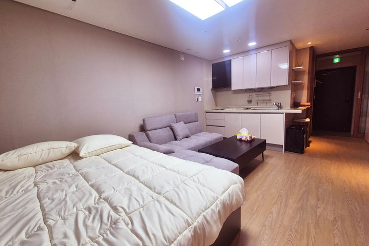 Seomyeon Officetel City View D 1th image