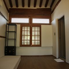 Main Reception Quarters (Main Sarangchae) Unit Image