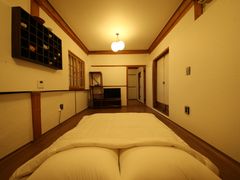 Small Sarangchae (Men's Quarters) 5th image