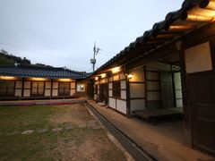 Small Sarangchae (Men's Quarters) 8th image