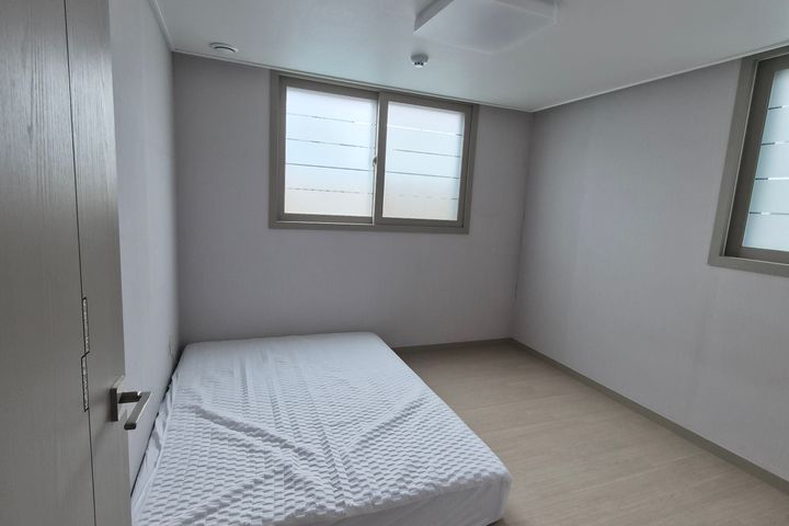 Simple two-room apartment in Eunpyeong-gu 8th image