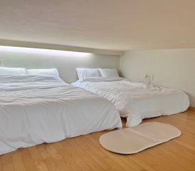 💕Sunae - Fits 4 / Families Welcome💕 4th image