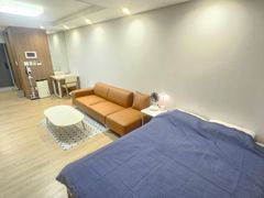Seongsan Studio with Terrace and Sea View 4th image