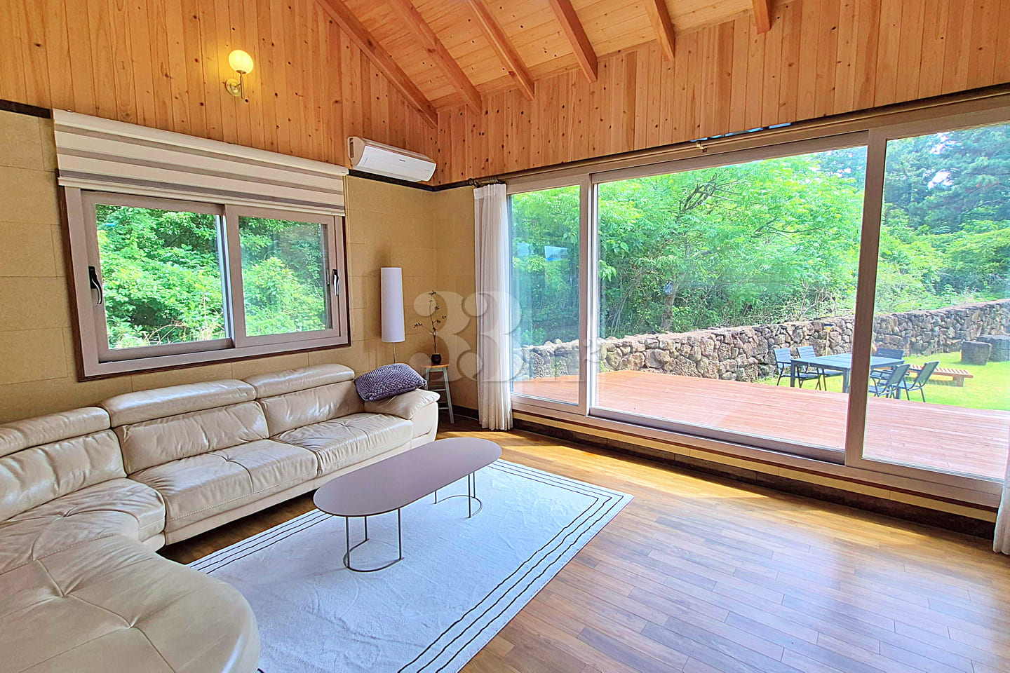 ✅️ Private house, 3 bedrooms, suitable for la 1th image