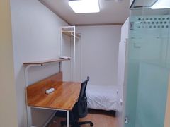 Room 603 1th image