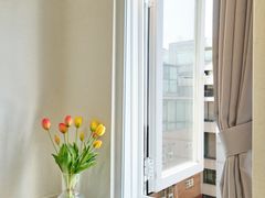 Room 307 10th image