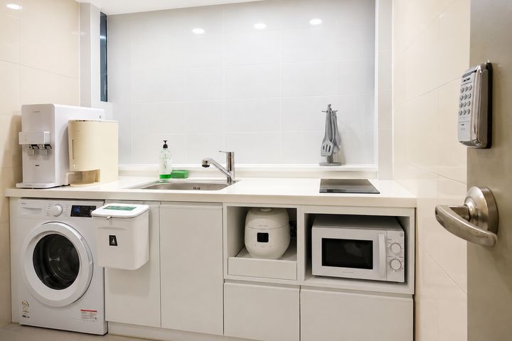 Compact studio with private bathroom 4th image