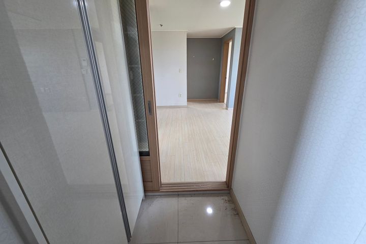방3화장실2개 깔끔빌라 1번째 이미지