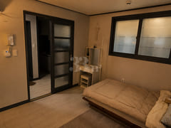 New build near Seodaegu Station with wood-ton 5th image