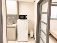 New build near Seodaegu Station with wood-ton 6th image