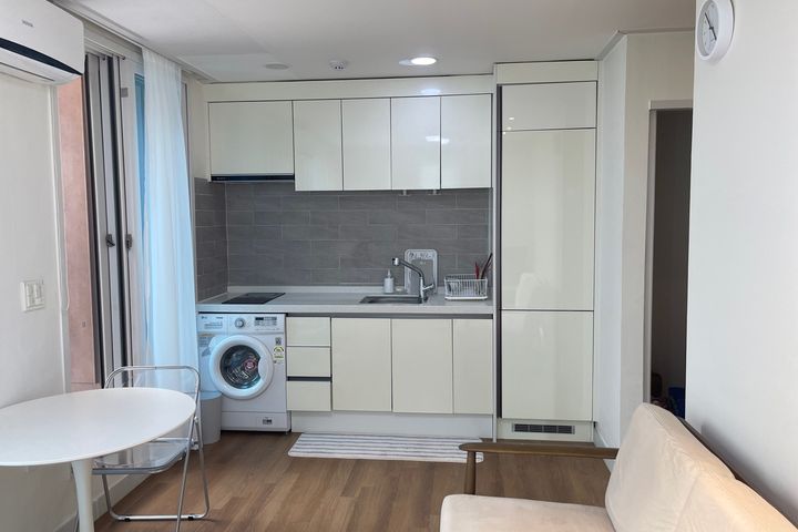 Two-room apartment with a terrace in Yongin 15th image