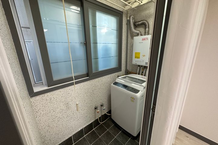 3-minute walk to Jukjeon Station, fully furni 9th image