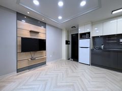 Newly built! Neat studio with a separate kitc 0th image