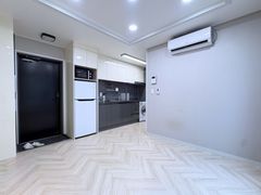 Newly built! Neat studio with a separate kitc 2th image
