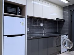 Newly built! Neat studio with a separate kitc 3th image