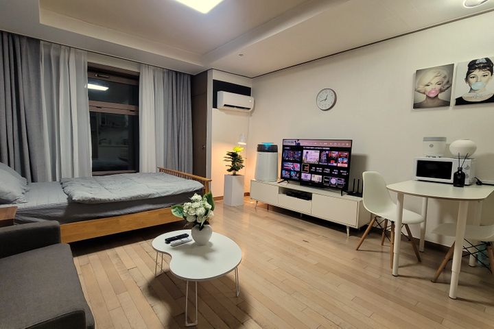 Seolleung Station, Fully Furnished. KC36 5th image