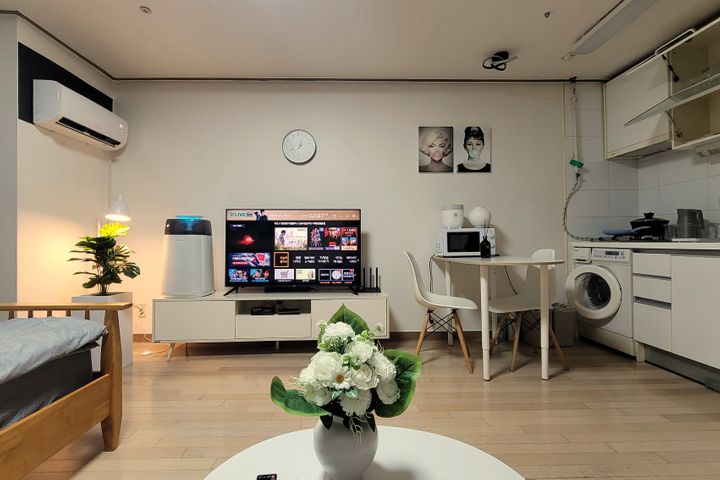 Seolleung Station, Fully Furnished. KC36 6th image