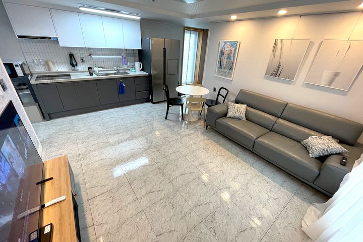 ♥️ Terrace + Pet-friendly Stay 🥑 5th image