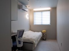 Room 403 (Suite) 5th image