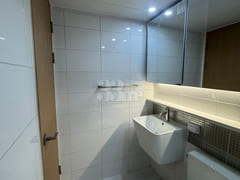 2-room unit right in front of Seolleung Stati 16th image
