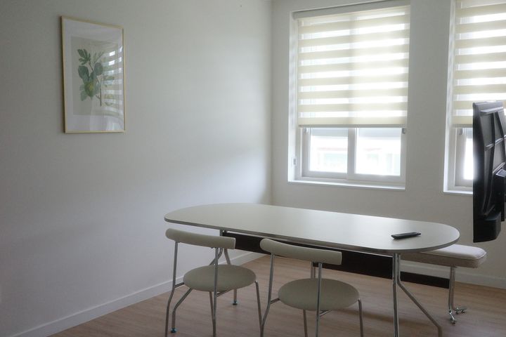 Jijok Fully Furnished Officetel A 9th image